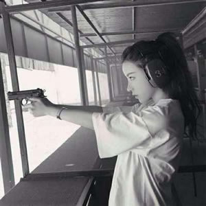 濑田宗次郎（身份：十刃最强、“天剑”、微笑的修罗） - 独家访谈节目在线观看 - 网页观影